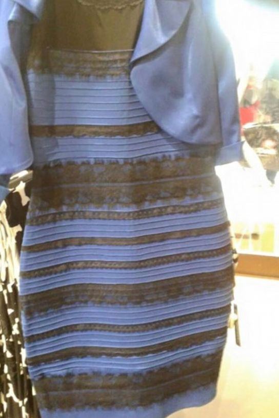какого цвета платье